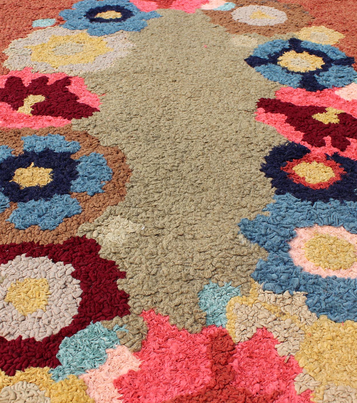 Vintage Oval American Hooked Rug With Large Flower Design Keivan Woven Arts - Oval shape American Hooked rug with large flower design, rug S12 - 1206, country of origin / type: United States / Hooked, circa 1950 This colorful American Hooked rug... - Keivan Woven ArtsS12 - 1206 - 4056Rug