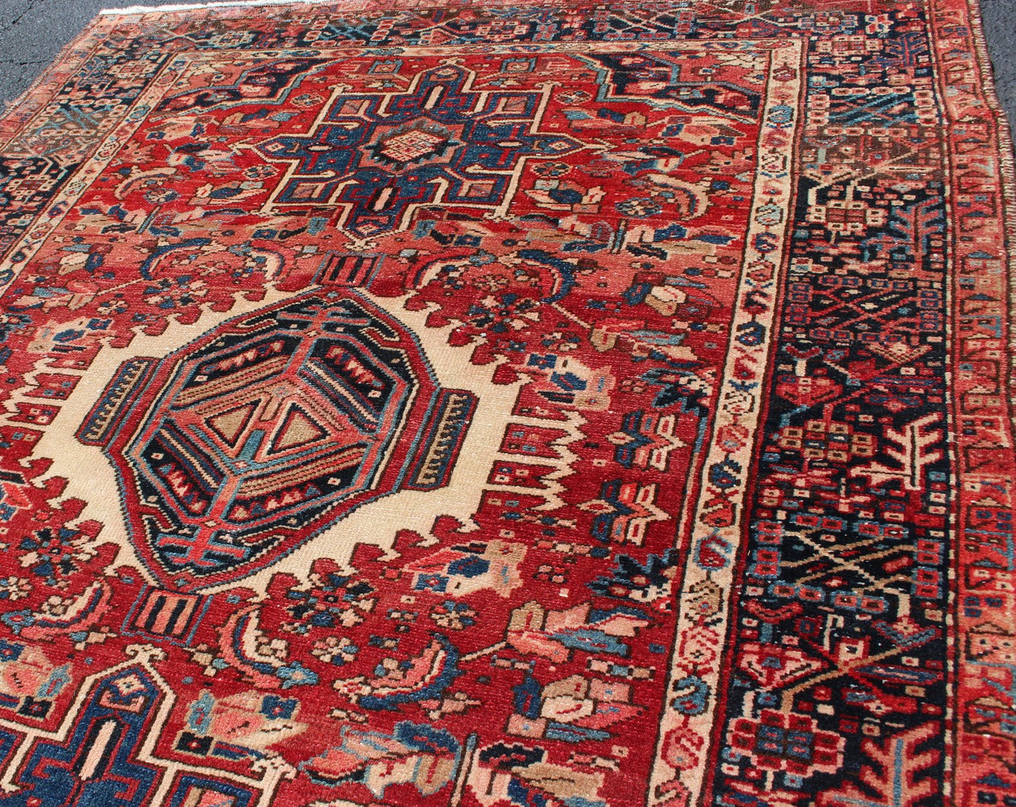 Vintage Persian Heriz with Medallion in Red and Blue 4'10 X 6'2 Keivan Woven Arts, Semi Antique Heriz Rug, Rug / shlly - 1. Vintage Karajeh Heriz Persian Rug with soft red, faded red Red and Blue Rug, Shhly - 1 Measure: 4'10 X 6'2 - Keivan Woven ArtsSHLLY - 1 - 8547Rug