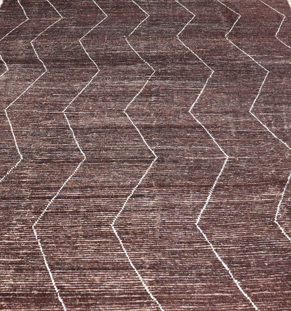 Brown Modern Causal Contemporary Rug in Moroccan Zig - Zag Design In Cream. Keivan Woven Arts / rug SNK - 1810, country of origin / type: Afghanistan / Modern Casual, circa Early - 21th Century. Measures:9'1 x 12'0 This modern casual rug has been hand... - Keivan Woven ArtsSNK - 1810 - 23139Rug