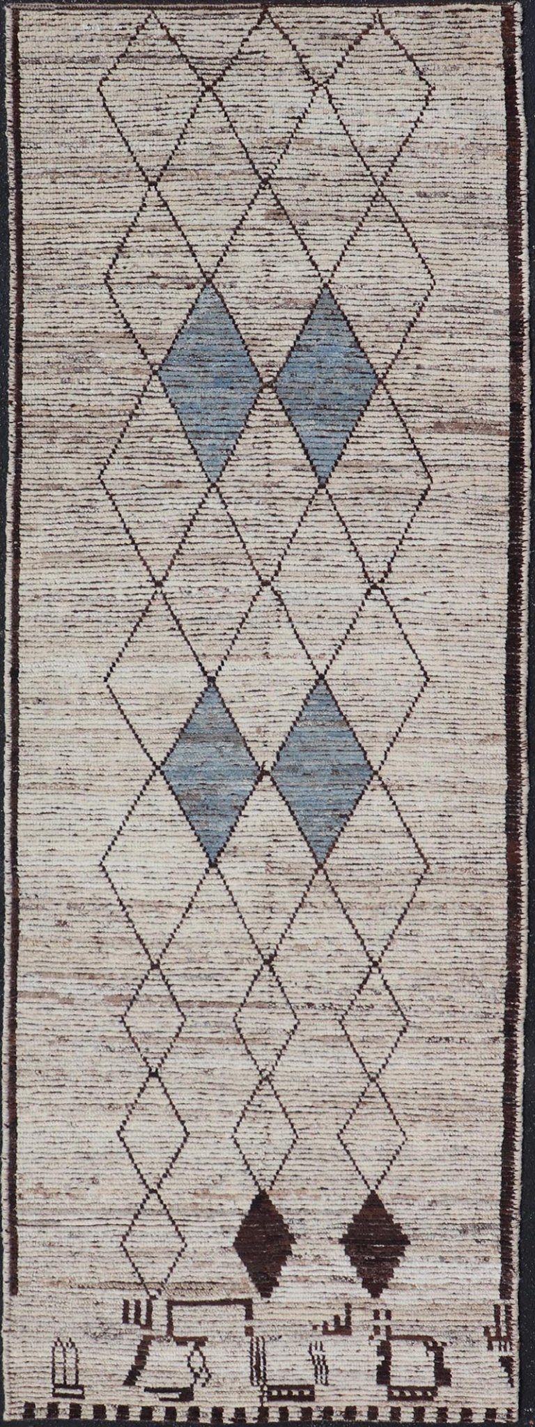 Modern Hand - Knotted Runner in Wool with Diamond Design in Neutral Tones. Keivan Woven Arts; rug SNK - 2281, country of origin / type: Afghanistan / Modern Casual, circa Early - 21th Century. Measures: 3'4 x 9'8 This modern casual tribal runner has b... - Keivan Woven ArtsSNK - 2281 - 24372Rugs