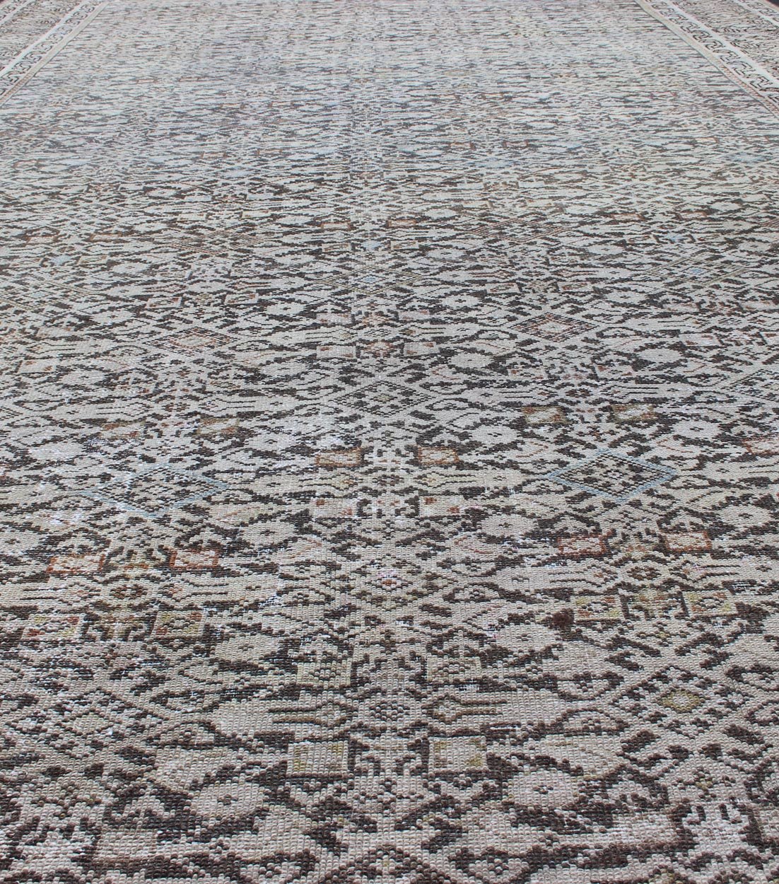 Wide Gallery Rug Persian Malayer with Geometric Design Charcoal & Citron Green Malayer Antique Rug from Persia with all over repeat Herati Design, rug SUS - 1908 - 7, country of origin / type: Iran / Malayer, circa 1900. This antique Malayer... - Keivan Woven ArtsSUS - 1908 - 7 - 11621Rug