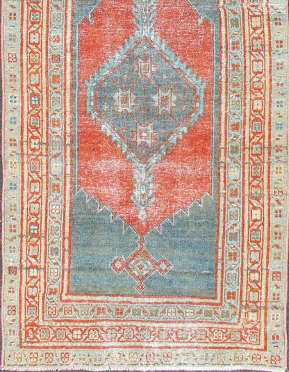 Antique Persian Mahal with Tri - Medallion Geometric Design in Red and Steel Blue Early 20th Century Mahal Antique Runner with Geometric Medallions, rug SUS - 1909 - 127, country of origin / type: Iran / Mahal, circa 1920 This antique Persian M... - Keivan Woven ArtsSUS - 1909 - 127 - 3353Rug