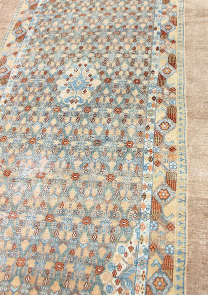 Antique Persian Camel Hair Serab Runner with Geometric Design in Light Colors. Geometric design Serab antique runner from Persia in multicolored light Tones, rug SUS - 2009 - 643, country of origin / type: Iran / Serab, circa 1900. This beautifu... - Keivan Woven ArtsSUS - 2009 - 643 - 13300Rug