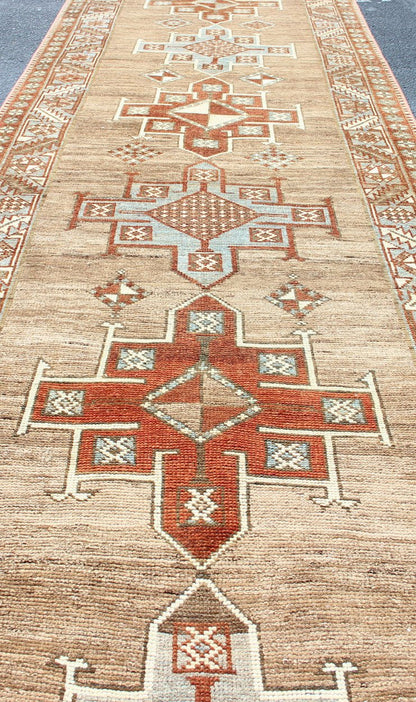 nan - Keivan Woven ArtsSUS - 2009 - 657 - 13310Rug