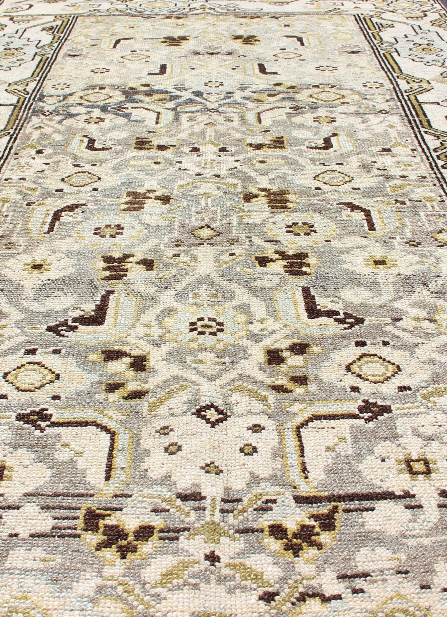Antique Persian Malayer Rug with All - Over Tribal Design in Moss green Background Antique Persian Malayer small rug, rug SUS - 2009 - 676, country of origin / type: Iran / Malayer, circa 1910 This antique Persian Malayer rug, circa early 20t... - Keivan Woven ArtsSUS - 2009 - 676 - 13284
