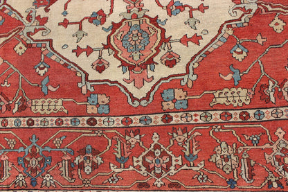 Antique Persian 19th Century Serapi Rug with Central Medallion Design in Cream Soft Red. Antique Persian Serapi Rug from 19th century, Keivan Woven Arts / rug /TRA - 0781, country of origin / type: Iran / Serapi , circa 1890. Measures: 9' ... - Keivan Woven ArtsTRA - 0781 - 711Rug