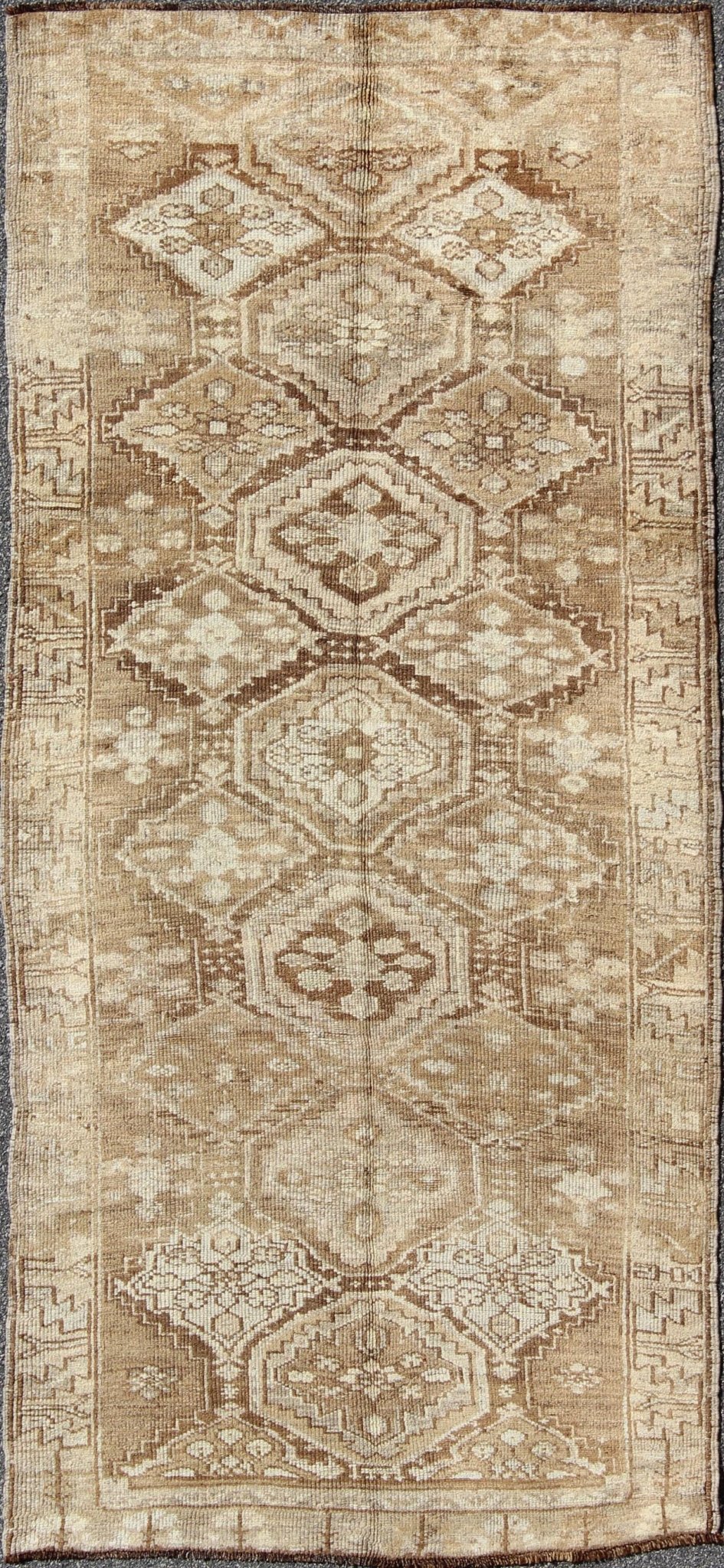 Cream, Tan and Brown Vintage Turkish Oushak Long Rug With All - Over Diamond Design, Keivan Woven Arts / rug tu - 90801, country of origin / type: Turkey / Oushak, circa 1930. This vintage Oushak rug, circa mid - 20th century. Features a unique blend ... - Keivan Woven ArtsTU - 90801 - 1686Rug
