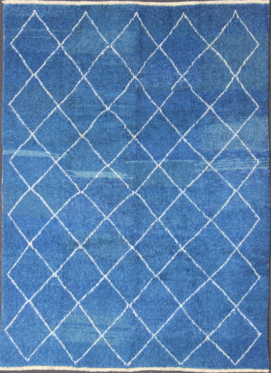 Modern Tulu - Moroccan Rug Rug with All - Over Lattice Design in Blue kwarugs Modern Moroccan rug with all - over Lattice design in cream and gray, rug TU - ALG - 27, country of origin / type: Turkey / Tribal This tribal Moroccan/Tulu rug with a mo... - Keivan Woven ArtsTU - ALG - 27 - 12038Rug