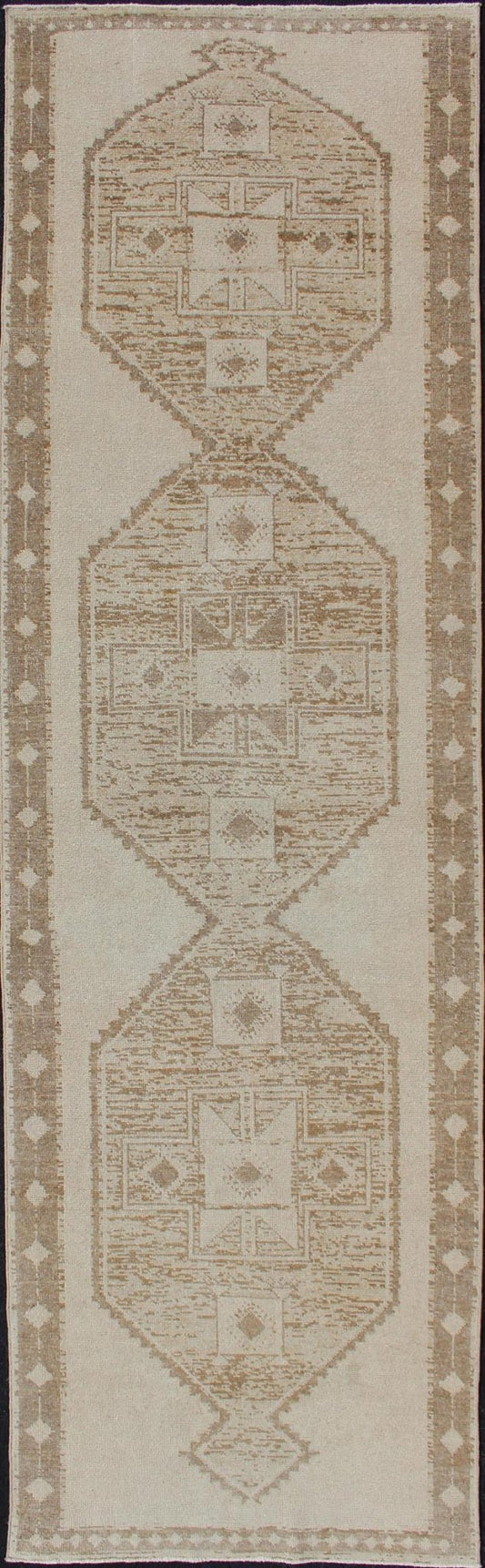 Vintage Turkish Oushak Wide Runner With Three Geometric Medallions in Neutral Colors. Midcentury vintage Turkish Oushak runner with three flowing medallions, rug/TU - ALK - 3573, country of origin / type: Turkey / Oushak, circa mid - 20th century. ... - Keivan Woven ArtsTU - ALK - 3573 - 12074Rug