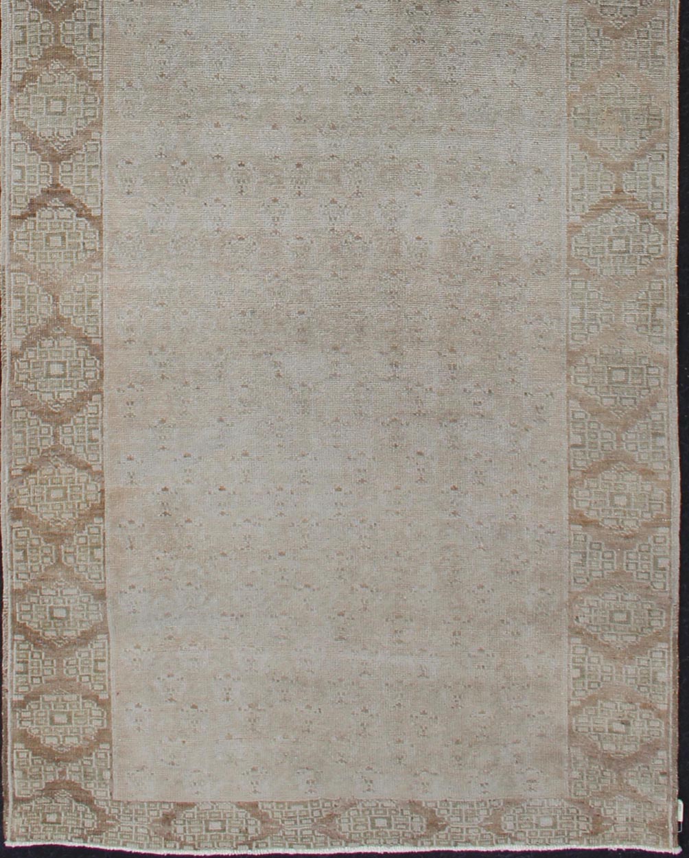 Floral All - Over Medallion Vintage Turkish Oushak Runner With Faded Color Palette Floral all - over vintage Turkish Oushak runner with faded color palette, Keivan Woven Arts / rug TU - ALK - 3583, country of origin / type: Turkey / Oushak, circa 1930 ... - Keivan Woven ArtsTU - ALK - 3583 - 12086Rug