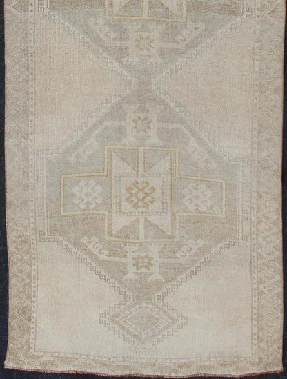 Vintage Turkish Hand Knotted Oushak Runner With Etched Medallion Design in Soft Muted Tones Stylized medallion Oushak carpet, rug tu - alk - 4885, Keivan Woven Arts / country of origin / type: Turkey / Oushak, circa 1940 This Oushak carpet fr... - Keivan Woven ArtsTU - ALK - 4874 - 12130Rug