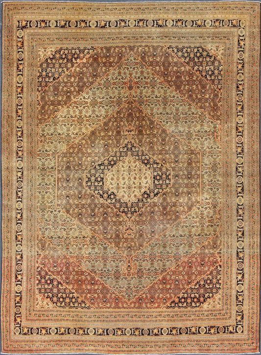 Antique Tabriz Haji - Jalili Rug with Diamond Design Rendered in Floral Motifs Antique Tabriz Haji - Jalili rug with diamond design rendered in floral motifs. Keivan Woven Arts / rug TU - ALK - 4882, country of origin / type: Iran / Tabriz, circa 1880.... - Keivan Woven ArtsTU - ALK - 4882 - 10167Rug