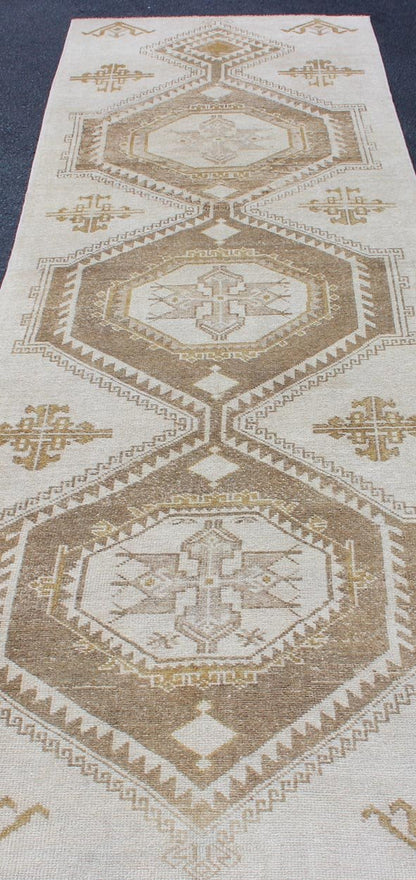 Subdued Vintage Hand Knotted Turkish Oushak Runner With Medallions in Cream and Brown Lightly toned vintage Turkish Runner with Oushak design, Keivan Woven Arts / rug TU - ALK - 4883, country of origin / type: Turkey / Oushak, circa 1940. Thi... - Keivan Woven ArtsTU - ALK - 4883 - 12134Rug