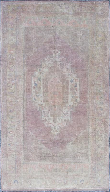 Vintage Muted Oushak Rug from Turkey with Medallion in Lavender and Light Pink, rug ayd - 95078, country of origin / type: Turkey / Oushak, circa mid - 20th century This muted vintage Turkish Oushak carpet (circa mid - 20th century) features a central... - Keivan Woven ArtsTU - AYD - 95078 - 3862Rug