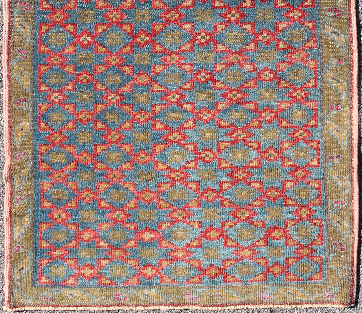 Turkish Oushak Rug with All - Over Floral Lattice Design in Red, Blue, Olive Green, rug dur - 3418, country of origin / type: Turkey / Oushak, circa mid - 20th century The design of this beautiful vintage Oushak rug from mid - 20th century Turkey is enh... - Keivan Woven ArtsTU - DUR - 3418 - 5716Rug