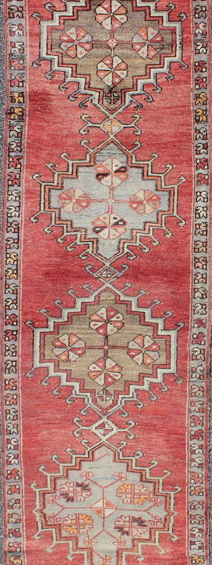 Tribal Geometric Vintage Turkish Oushak Runner with Medallions on Red Background, rug dur - 3423, country of origin / type: Turkey / Oushak, circa mid - 20th century This vintage Turkish Oushak gallery rug (circa mid - 20th century) features a unique ... - Keivan Woven ArtsTU - DUR - 3423 - 5720Rug
