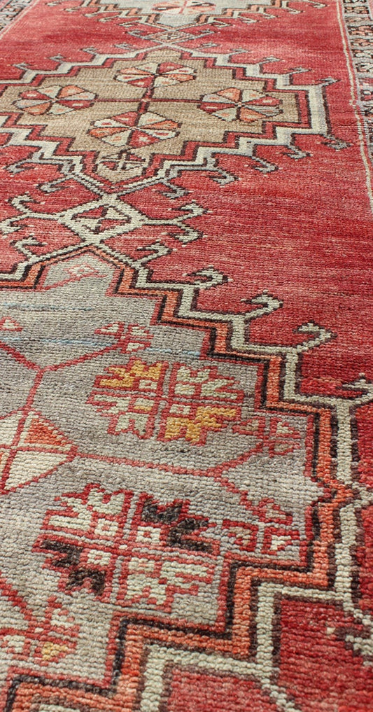 Tribal Geometric Vintage Turkish Oushak Runner with Medallions on Red Background, rug dur - 3423, country of origin / type: Turkey / Oushak, circa mid - 20th century This vintage Turkish Oushak gallery rug (circa mid - 20th century) features a unique ... - Keivan Woven ArtsTU - DUR - 3423 - 5720Rug