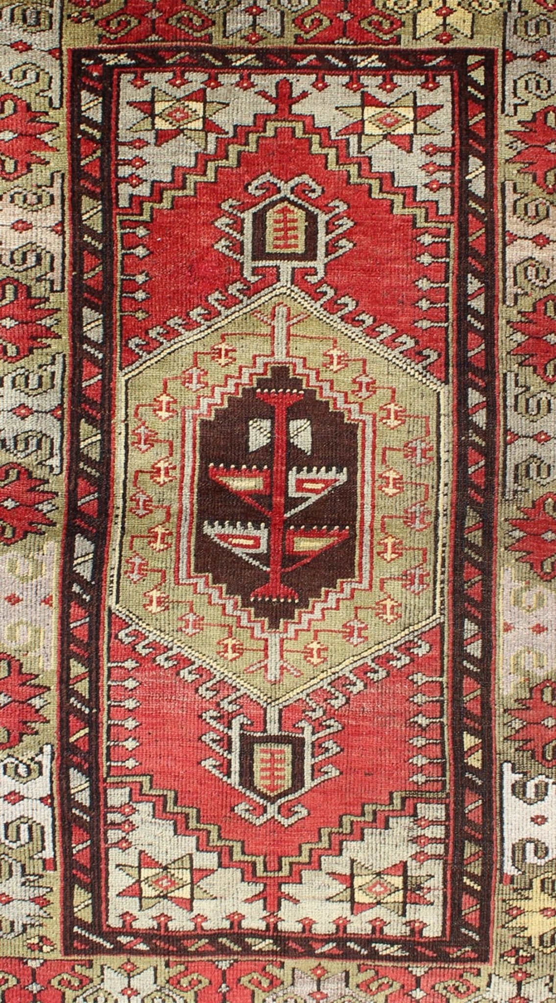 Vintage Turkish Oushak rug with geometric tribal medallion in red and green, Keivan Woven Arts/ rug # TU - DUR - 3458, country of origin / type: Turkey / Oushak, circa mid - 20th century. vintage Oushak rug, vintage rug, vintage Persian rug, antique Oushak. ... - Keivan Woven ArtsTU - DUR - 3458 - 5724Rug