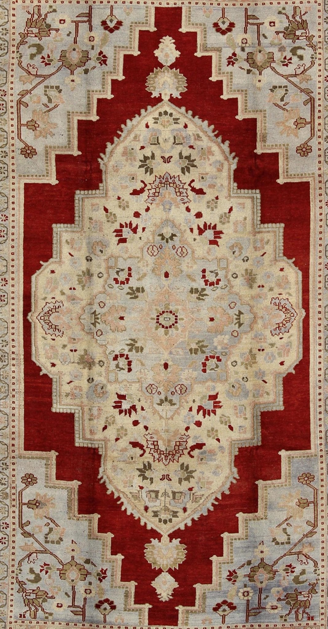 Beautiful Red Background Turkish Vintage Oushak Rug Blue Corners and Greed Border Keivan Woven Arts - AtlantaA beautiful Red background Turkish Vintage Oushak rug with Intricate Floral Medallion, rug dur - 447, country of origin / type: Turkey / Ou... - Keivan Woven ArtsTU - DUR - 447 - 2930Rug