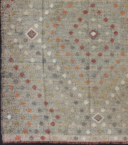 Vintage Turkish Kilim Rug with Tribal multi tiered Diamond Pattern. Turkish Kilim vintage rug with all - over tribal diamond pattern, Keivan Woven Arts/ rug/ TU - EMD - 136527, country of origin / type: Turkey / Kilim, circa mid - 20th century Measures:... - Keivan Woven ArtsTU - EMD - 136527 - 4934Rug