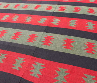 Vintage Turkish Kilim rug with tribal shapes and horizontal stripes in red and green, rug emd - 3428, country of origin / type: Turkey / Kilim, circa mid - 20th century. Featuring tribal shapes rendered in a repeating horizontal stripe design, this ... - Keivan Woven ArtsTU - EMD - 3428 - 6183Rug