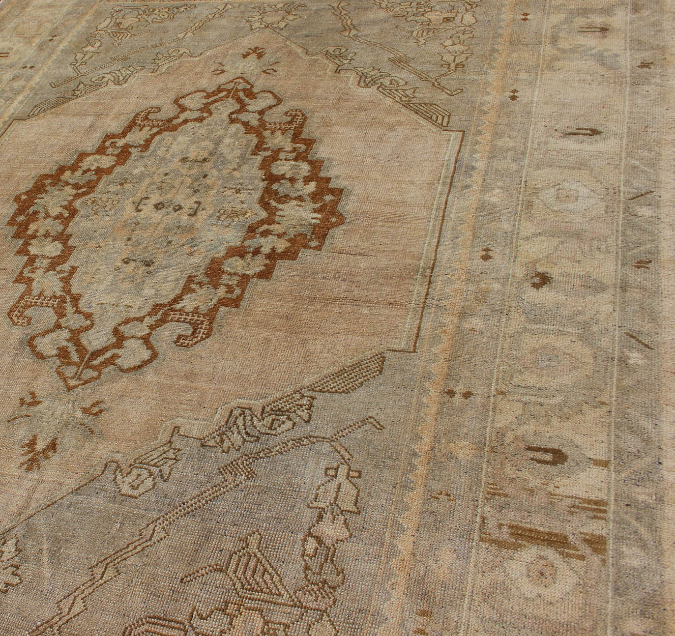 Unique Turkish Oushak Rug with Muted Colors in Taupe, Gray, Ice Blue and L.Green kwarugs Unique Turkish Oushak rug with muted colors in taupe, gray, ice blue and L.green, rug tu - erd - 04, country of origin / type: Turkey / 1940, circa 1940 ... - Keivan Woven ArtsTU - ERD - 04 - 2874Rug