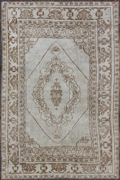 Vintage Turkish Oushak Carpet with Floral Medallion Design in Neutral Tones Measures: 5'3 x 7'9 Country of Origin: Turkey; Type: Oushak; Design: Floral, Floral Medallion, Oushak Medallion; Keivan Woven Arts: rug TU - HAC - 03; Vintage Tur... - Keivan Woven ArtsTU - HAC - 03 - 2017Rug