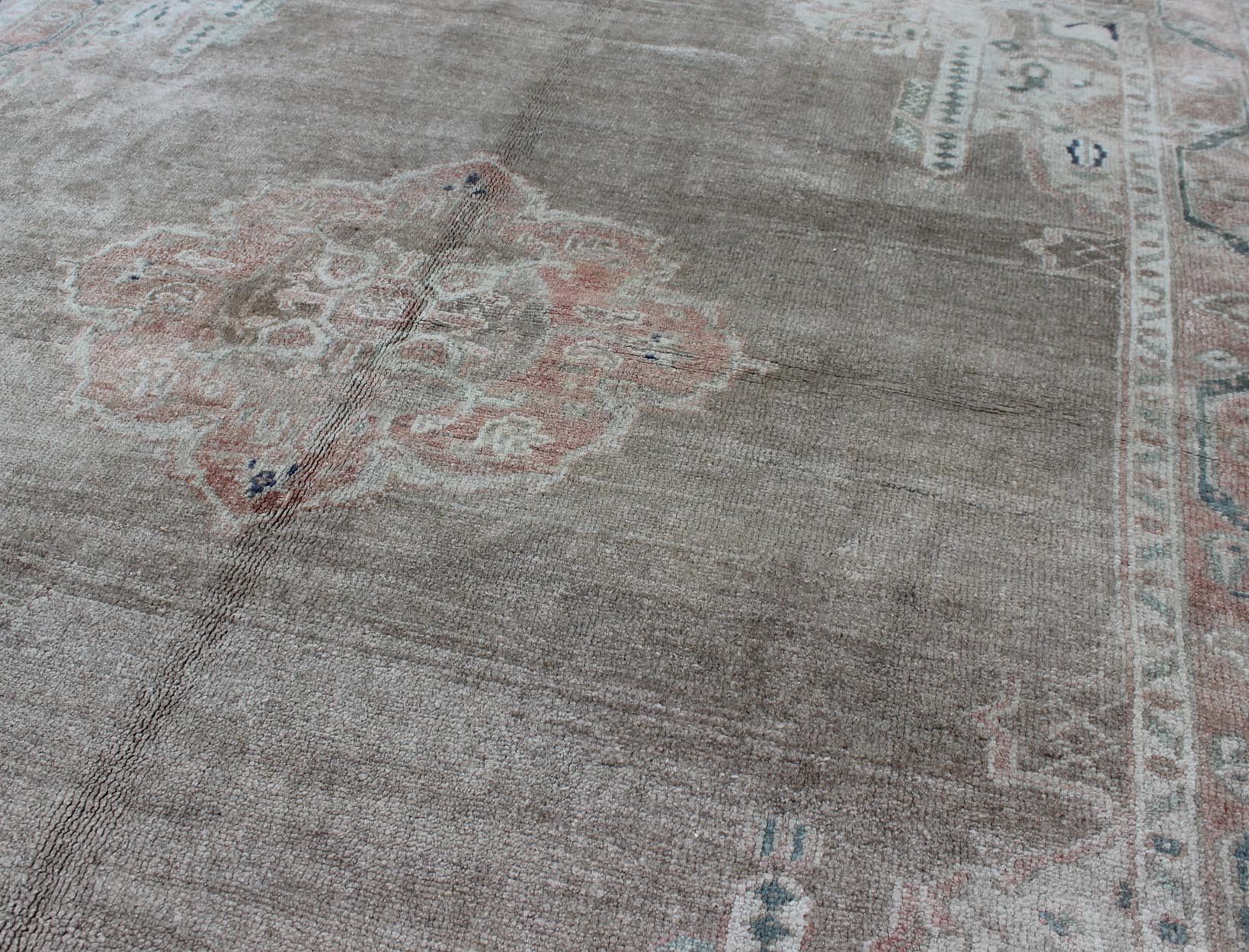 Square shape and Lightly Colored Vintage Turkish Oushak Rug with Medallion Geometric Border. Square shape and Lightly Colored Vintage Turkish Oushak Rug with Medallion Geometric Border. Keivan Woven Arts/ rug TU - IHS - 123263, country of origin /... - Keivan Woven ArtsTU - IHS - 123263 - 3634Rug