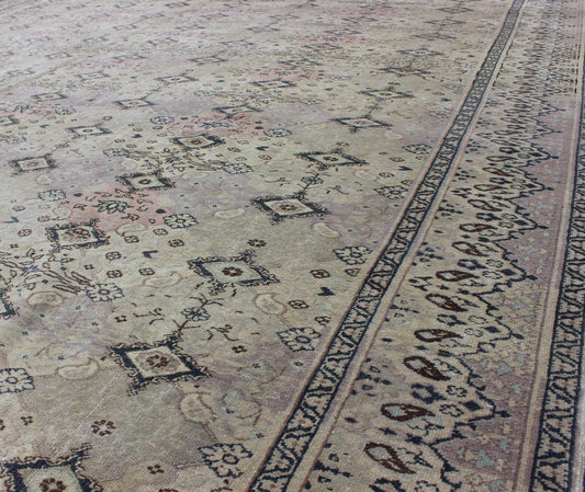 Large Turkish Sivas Rug with Repeating Diamond Motifs Set on Ivory Ground: Stylized diamond motifs are featured in a repeating pattern on this vintage Sivas wool rug. A blend of Persian inspiration and Turkish design creates a unique, dynamic aesthetic... - Keivan Woven ArtsTU - IHS - 95157 - 4968Rug