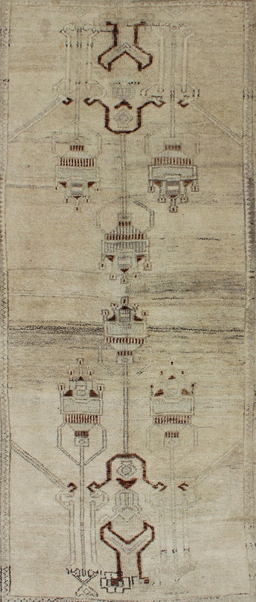 Taupe Background Turkish Vintage Oushak Rug with Tribal Design in Brown & Cream Taupe background Turkish vintage Oushak rug with tribal design in brown and cream, rug isa - 9, country of origin / type: Turkey / Oushak, circa mid - 20th century ... - Keivan Woven ArtsTU - ISA - 9 - 2908Rug