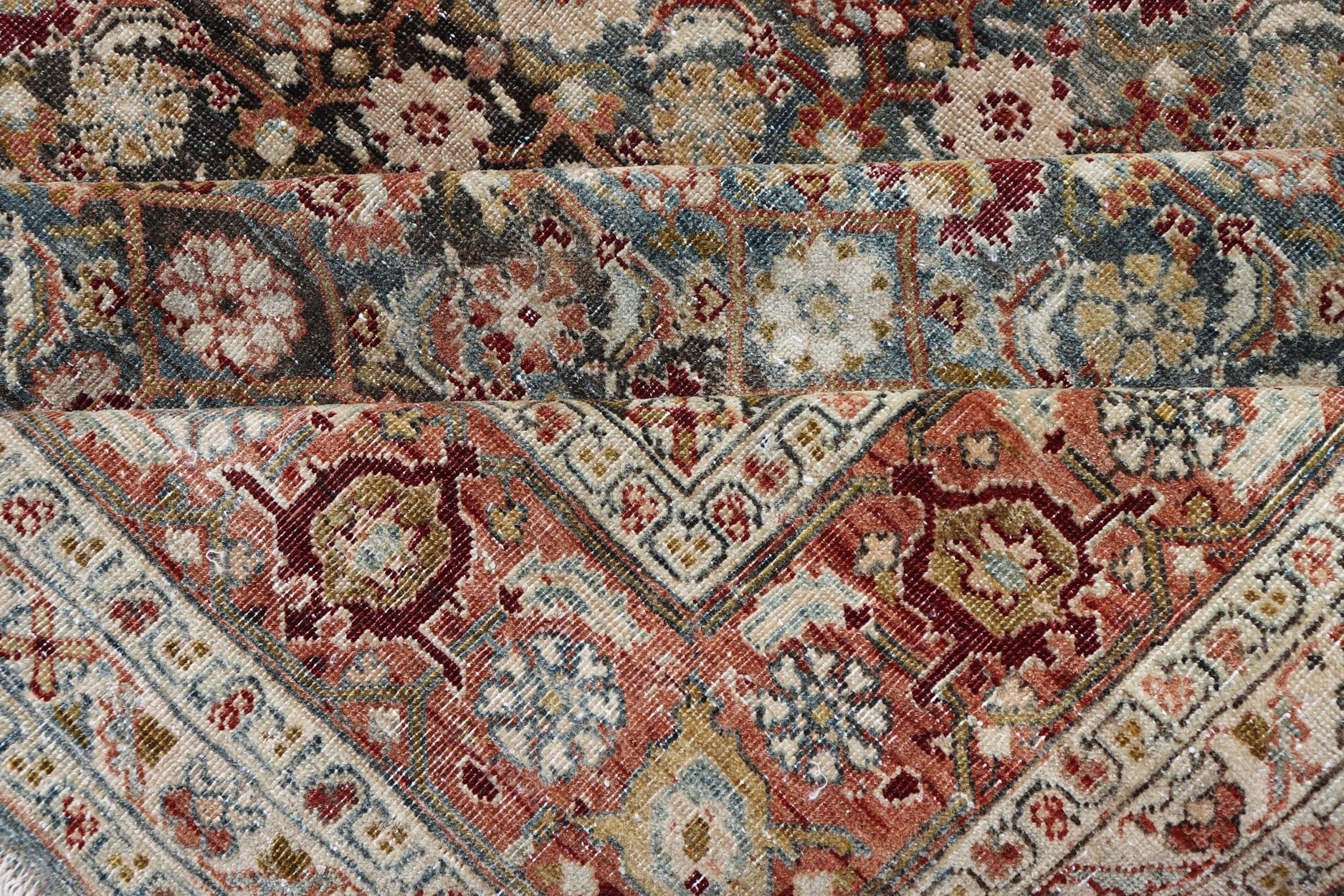 Antique Bidjar Large Gallery Rug in All - Over Herati Design. Antique Bidjar long gallery rug from Persia with ornate floral all - over Herati design, Keivan Woven Arts/rug /TU - KAH - 100, country of origin / type: Iran / Bidjar, circa 1900. Mea... - Keivan Woven ArtsTU - KAH - 100 - 17026Rug
