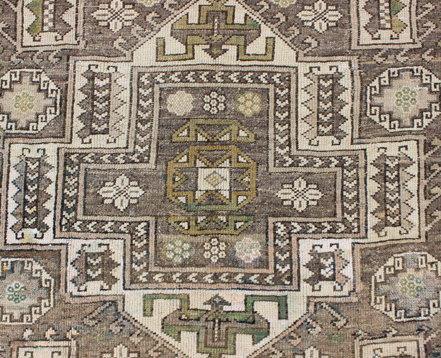 Antique Turkish Oushak Rug with Sub - Geometric Medallion in Green and Brown Antique Turkish Oushak rug with sub - geometric medallion in green and brown, rug moz - 10, country of origin / type: Turkey / Oushak, circa mid - 20th century. This an... - Keivan Woven ArtsTU - MOZ - 10 - 2430Rug