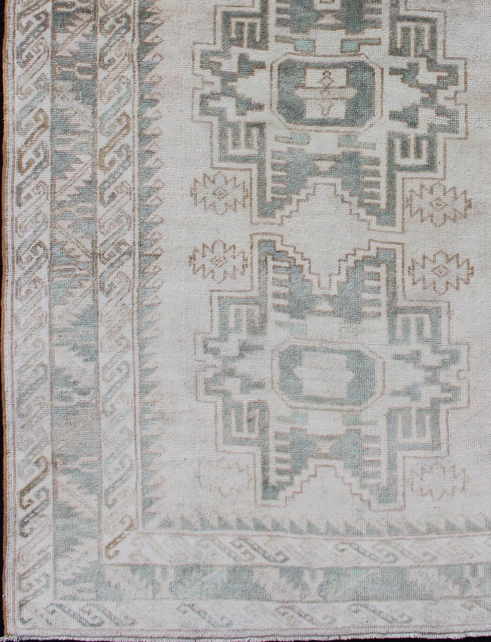 Vintage Turkish Oushak Rug with Central Medallions in Taupe and Light Green Vintage Oushak rug with central medallions light green, Keivan Woven Arts / Rug TU - MTU - 106, country of origin / type: Turkey / Oushak, circa mid - 20th century. Thi... - Keivan Woven ArtsTU - MTU - 106 - 11070Rug