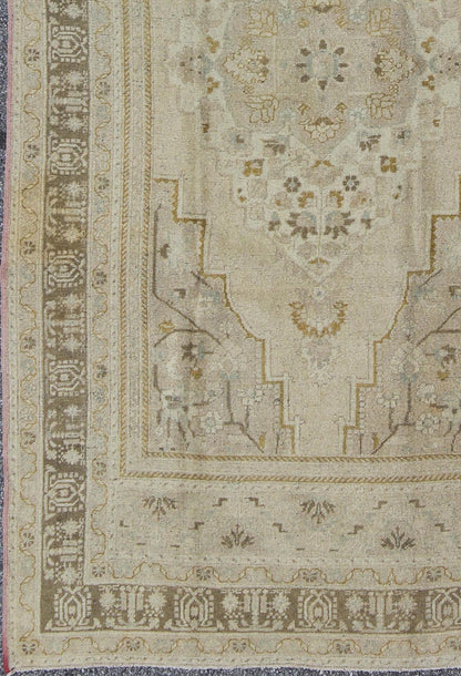 Mid - Century Vintage Oushak Rug from Turkey with Floral Geometric Medallion, rug mtu - 112992, country of origin / type: Turkey / Oushak, circa mid - 20th century This faded vintage Turkish Oushak carpet (circa mid - 20th century) features a central me... - Keivan Woven ArtsTU - MTU - 112992 - 3684Rug
