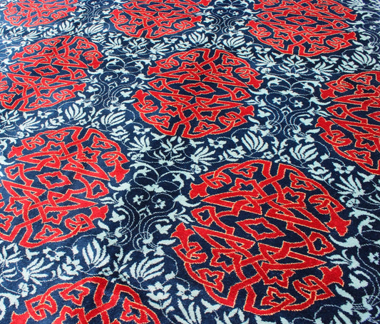 Red & Blue European Design Rug with Geometric Medallions and Vining Blossoms Keivan Woven Arts / Modern Rug with Geometric Medallions and Vining Blossoms, rug TU - MTU - 136065, country of origin / type: Turkey / Mid - Century Modern, circa Mid - 20th C... - Keivan Woven ArtsTU - MTU - 136065 - 4584Rug