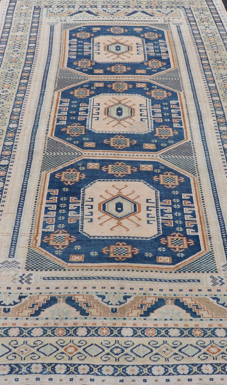 Blue and Cream Turkish Oushak Rug Vintage with Three Medallion Design Vintage Hand Knotted Turkish Oushak carpet with medallion design in cream, blue, and green. Keivan Woven Arts / rug TU - MTU - 171, country of origin / type: Turkey / Oushak, circ... - Keivan Woven ArtsTU - MTU - 171 - 19148Rug