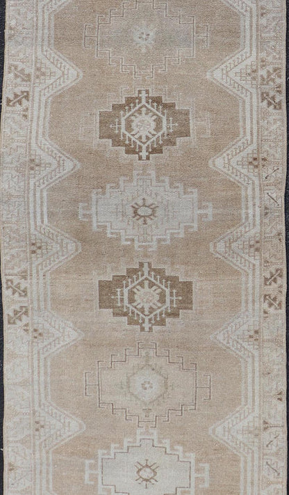 Tan, Taupe, and Brown Persian Malayer antique runner from Persia with geometric motifs, Keivan Woven Arts / rug TU - MTU - 221, country of origin / type: Iran / Malayer, circa 1920 Measures: 2'8 x 9'9 Antique Persian Malayer Runner All - O... - Keivan Woven ArtsTU - MTU - 221 - 18752Rug