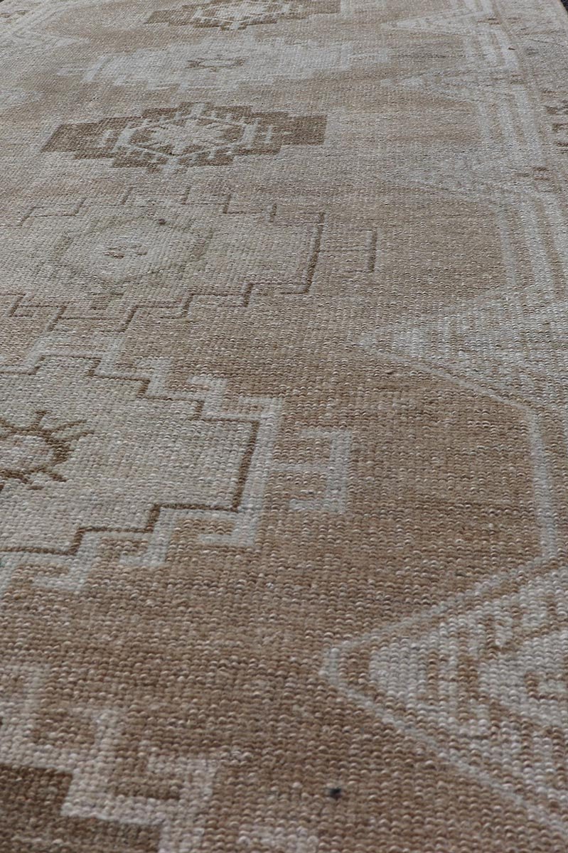 Tan, Taupe, and Brown Persian Malayer antique runner from Persia with geometric motifs, Keivan Woven Arts / rug TU - MTU - 221, country of origin / type: Iran / Malayer, circa 1920 Measures: 2'8 x 9'9 Antique Persian Malayer Runner All - O... - Keivan Woven ArtsTU - MTU - 221 - 18752Rug