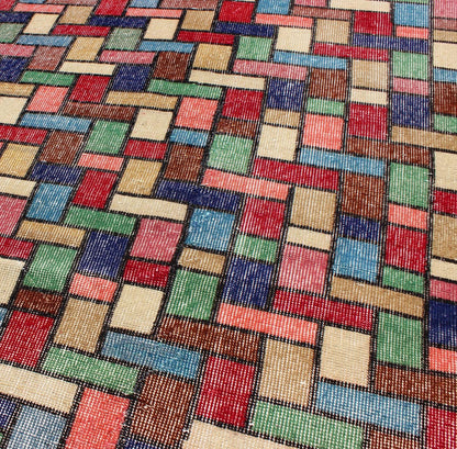 Vintage Rug with a Modern Design with Multi Colors in Multi Colors Vintage Rug with a Modern Design with Multi Colors in Square and Rectangular shapes, Keivan Woven Arts / Rug/TU - MTU - 3360. Mid century modern. This vintage rug with a Mid - C... - Keivan Woven ArtsTU - MTU - 3360 - 5822Rug
