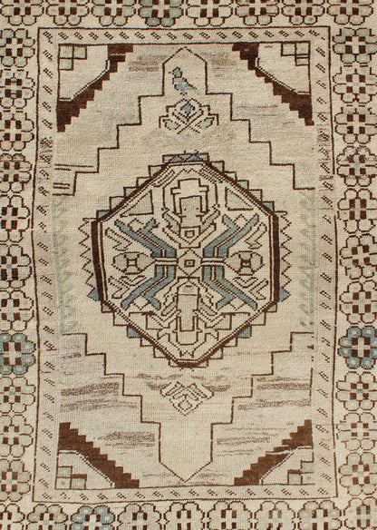Vintage Oushak Rug from Turkey with Geometric Medallion in Cream and Blue This vintage Oushak rug features an intricately beautiful design. The central medallion is complemented by a gorgeous symmetrical set of stylized geometric - tribal motifs. ... - Keivan Woven ArtsTU - MTU - 3445 - 5830Rug