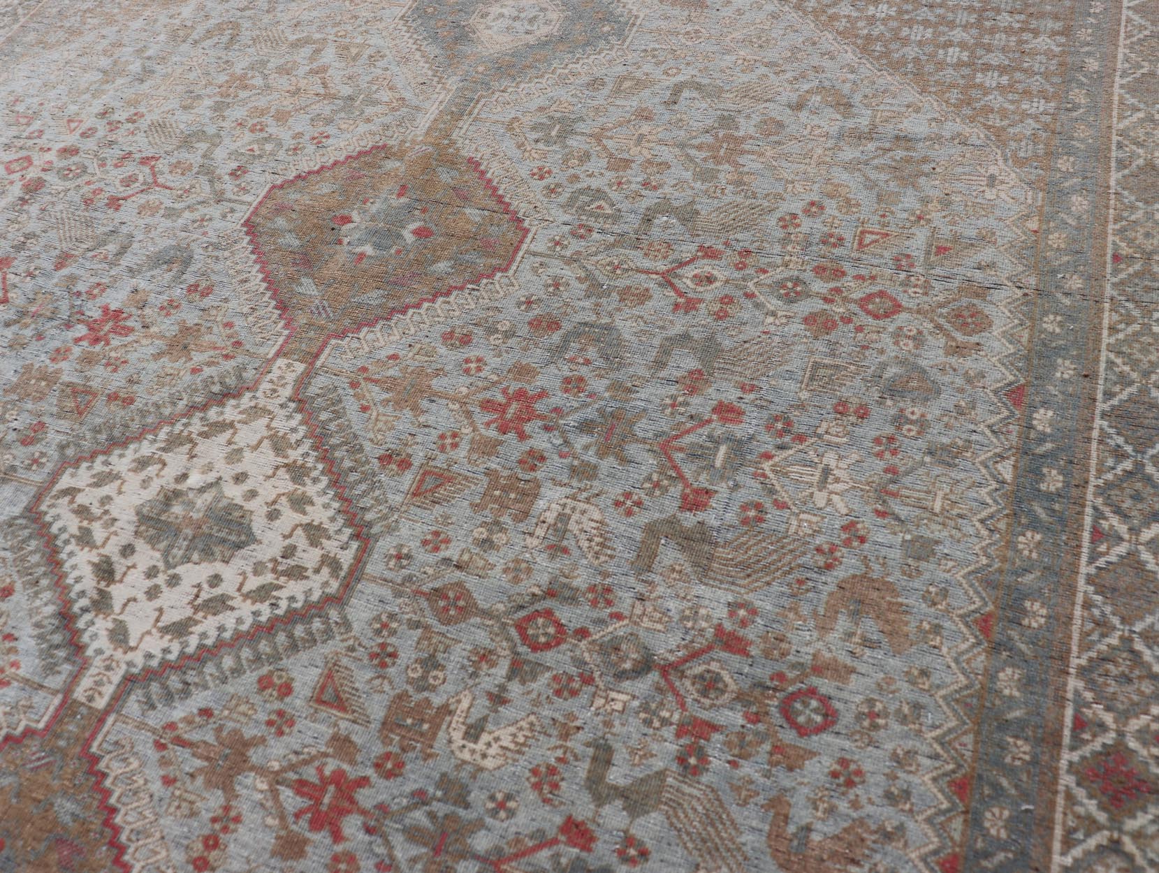 Antique Persian Qashgai Tribal Rug with stacked diamond medallions and tribal motifs. Keivan Woven Arts / rug TU - MTU - 360, country of origin / type: Iran / Qashgai, circa 1910. Measures: 5'6 x 7'10 Antique Persian Qashgai Rug wit... - Keivan Woven ArtsTU - MTU - 360 - 18770