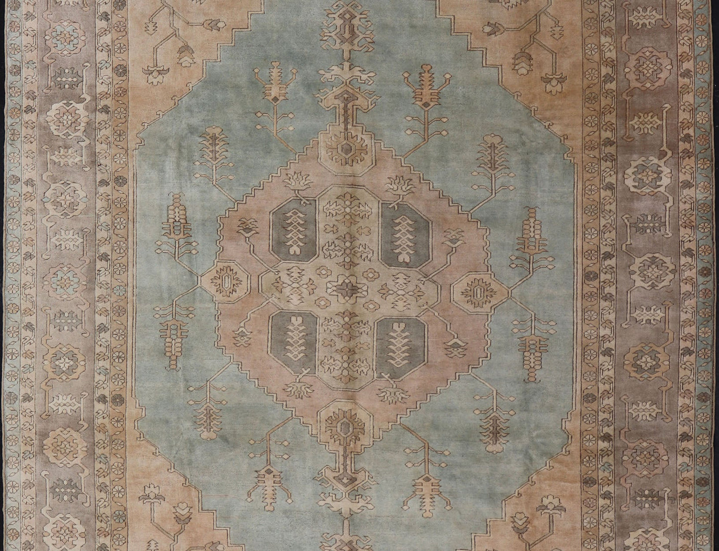 Vintage Turkish Oushak rug with vining florals in light blue, light brown and tan rug tu - mtu - 3749, country of origin / type: Turkey / Oushak, circa 1940 This beautiful vintage rug from mid - 20th century Turkey features an intricate design, which ... - Keivan Woven ArtsTU - MTU - 3749 - 9164Rug