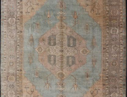 Vintage Turkish Oushak rug with vining florals in light blue, light brown and tan rug tu - mtu - 3749, country of origin / type: Turkey / Oushak, circa 1940 This beautiful vintage rug from mid - 20th century Turkey features an intricate design, which ... - Keivan Woven ArtsTU - MTU - 3749 - 9164Rug