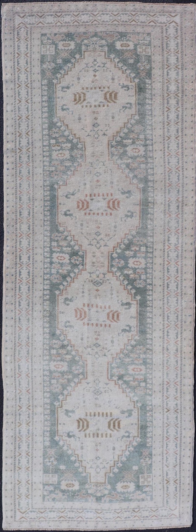 Measures: 3'2 x 9'4 Vintage Turkish Oushak Rug with Central Medallions in Cream and Light Green. Keivan Woven Arts / Rug TU - MTU - 4660, country of origin / type: Turkey / Oushak, circa mid - 20th century. This vintage Turkish Oushak rug (circa mid - 2... - Keivan Woven ArtsTU - MTU - 4660 - 22015Rug