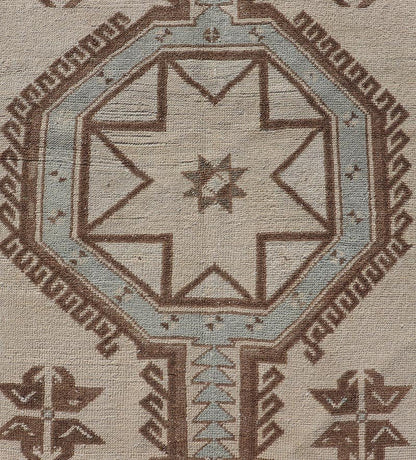Measures: 3'1 x 9'0 Vintage Turkish Oushak Runner with Geometric Medallions in Neutral Earth Colors. Keivan Woven Arts / Rug/TU - MTU - 4662, country of origin / type: Turkey / Oushak, circa mid - 20th century. This vintage Oushak carpet from mid - 20th... - Keivan Woven ArtsTU - MTU - 4662 - 22021Rug