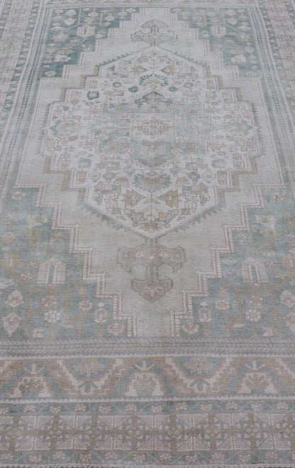 Measures: 6'4 x 11'9 Turkish Vintage Oushak Rug With Medallion in Muted Light Green and Cream. Keivan Woven Arts / rug TU - MTU - 4665 country of origin / type: Turkey / circa 1940 This vintage muted Turkish Oushak Rug has been hand - knotted in ... - Keivan Woven ArtsTU - MTU - 4665 - 22039Rug