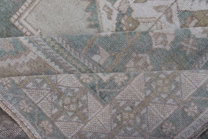 Measures: 6'4 x 11'9 Turkish Vintage Oushak Rug With Medallion in Muted Light Green and Cream. Keivan Woven Arts / rug TU - MTU - 4665 country of origin / type: Turkey / circa 1940 This vintage muted Turkish Oushak Rug has been hand - knotted in ... - Keivan Woven ArtsTU - MTU - 4665 - 22039Rug