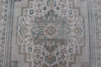 Measures: 6'4 x 11'9 Turkish Vintage Oushak Rug With Medallion in Muted Light Green and Cream. Keivan Woven Arts / rug TU - MTU - 4665 country of origin / type: Turkey / circa 1940 This vintage muted Turkish Oushak Rug has been hand - knotted in ... - Keivan Woven ArtsTU - MTU - 4665 - 22039Rug