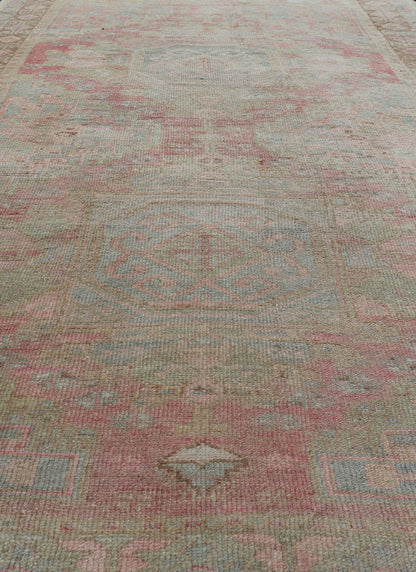 Measures: 4'5 x 8'0 Vintage Turkish Double Medallion Oushak in Neutral Earth Tones With Soft Pink. Country of Origin: Turkey; Type: Oushak; Design: Medallion, Diamond Medallion; Keivan Woven Arts; rug TU - MTU - 4669. Characterized by a comely ... - Keivan Woven ArtsTU - MTU - 4669 - 23048Rug