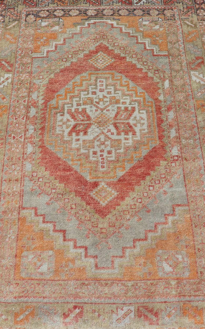 Measures: 3'7 x 5'7 Turkish Vintage Oushak Rug With Medallion Design With Interconnected Motifs. Keivan Woven Arts rug / TU - MTU - 4672, country of origin / type: Turkey / Oushak, circa 1940 This vintage Turkish Oushak carpet (circa 1940) features... - Keivan Woven ArtsTU - MTU - 4672 - 22914Rug